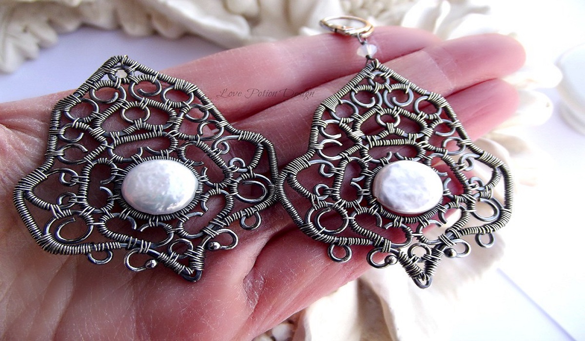 Top 5 Designs of Cuff Wrap Earrings You Must Try